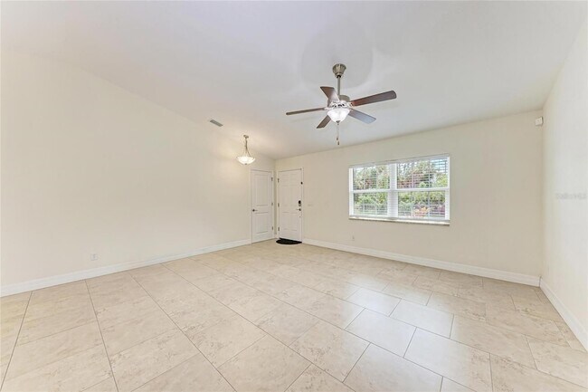 Building Photo - 3560 Eldron Ave