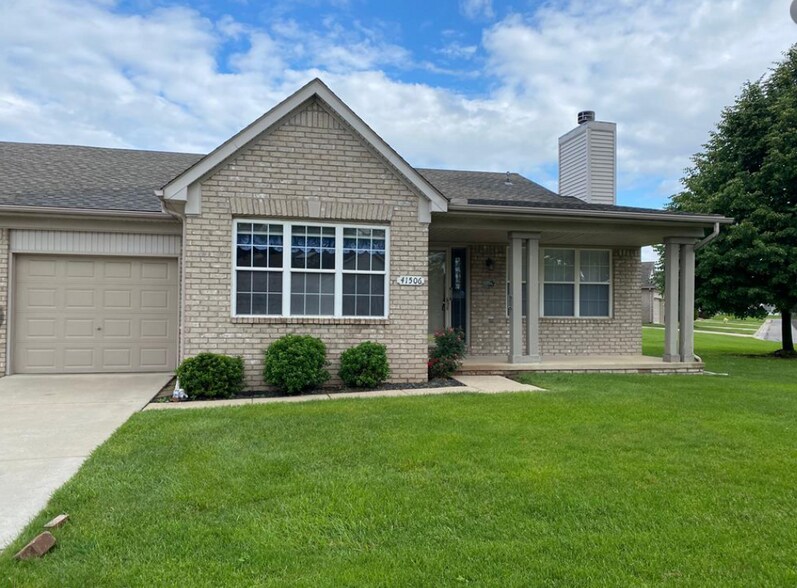 Building Photo - 41506 Greenspire Dr