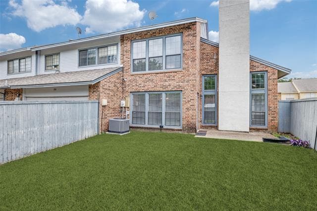 Building Photo - 3317 Devonshire Dr