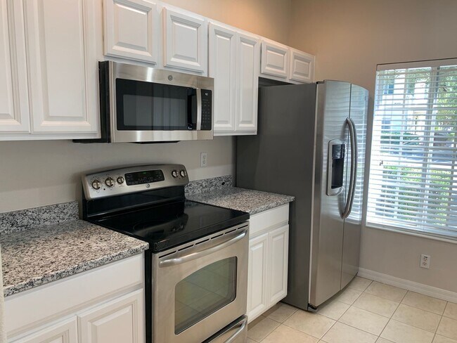 Building Photo - GORGEOUS 3 BEDROOM, 2.5 BATHROOM TOWNHOME LOCATED IN THE HERITAGE HARBOUR COMMUNITY AT LIGHTHOUSE...