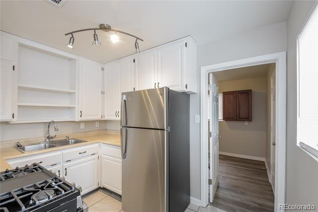 Building Photo - 9290 Ellen Ct