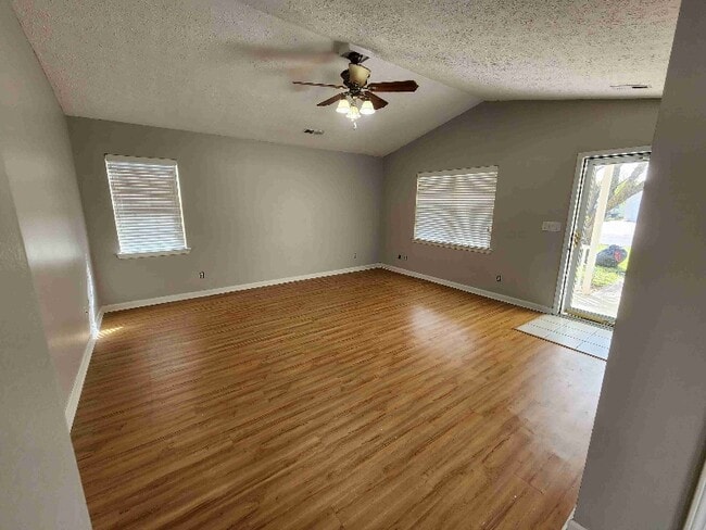 Building Photo - 8065 Resin Rd