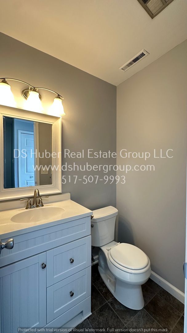 Building Photo - 1917 Bois Ile Dr