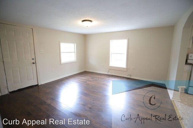 Building Photo - 2 br, 1 bath House - 820 Warren