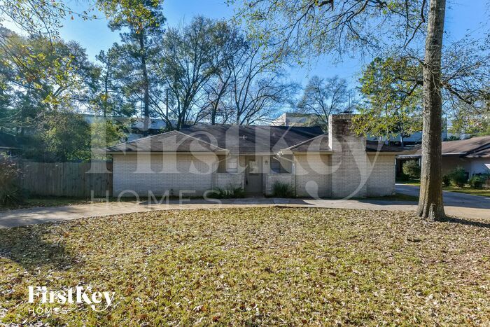 Primary Photo - 214 Oakwood Dr