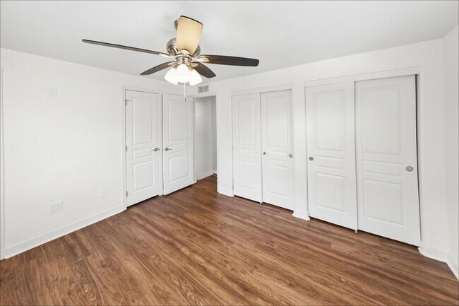Building Photo - 2212 Aries Dr