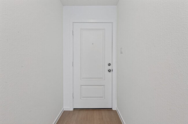 Building Photo - 216 Amy St