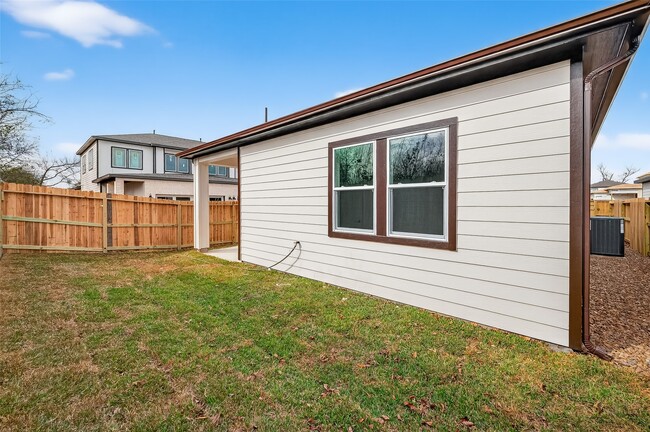 Building Photo - 4340 Avron Dr