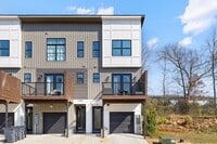 Building Photo - 2356 Mason Dr