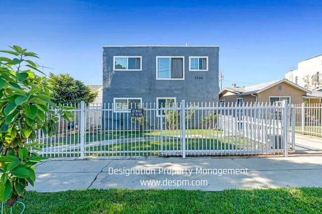 Primary Photo - 3220 Casitas Ave