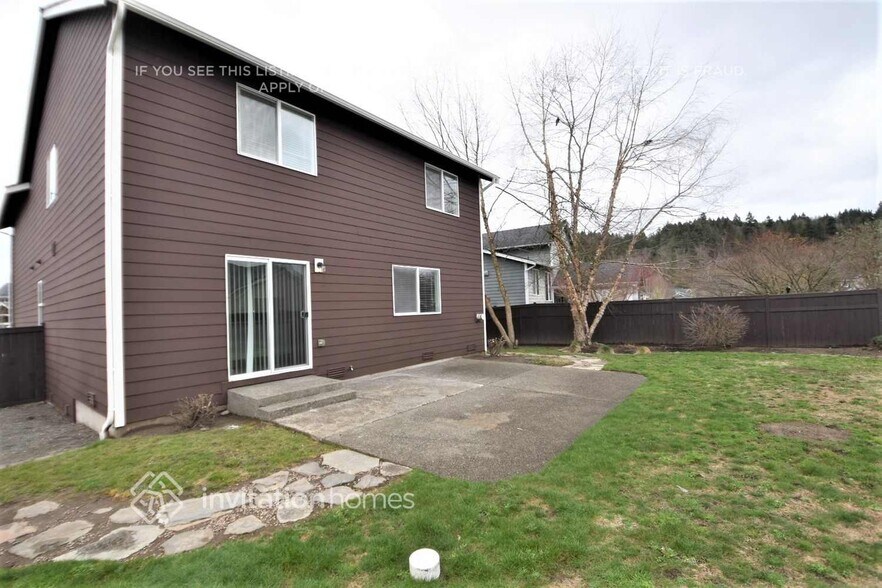 Building Photo - 216 Michell Ln NE