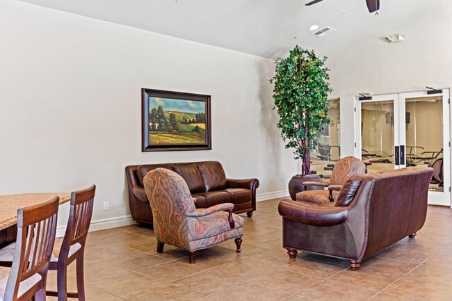 Building Photo - Bella Terrazza FURNISHED CONDO  --  Golf C...