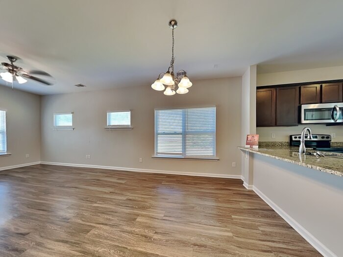Building Photo - 232 St Andrews Pl Dr