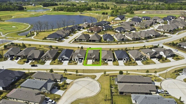 Building Photo - 9727 Rockwell Dr