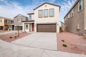 Building Photo - 1240 E Palomino Way