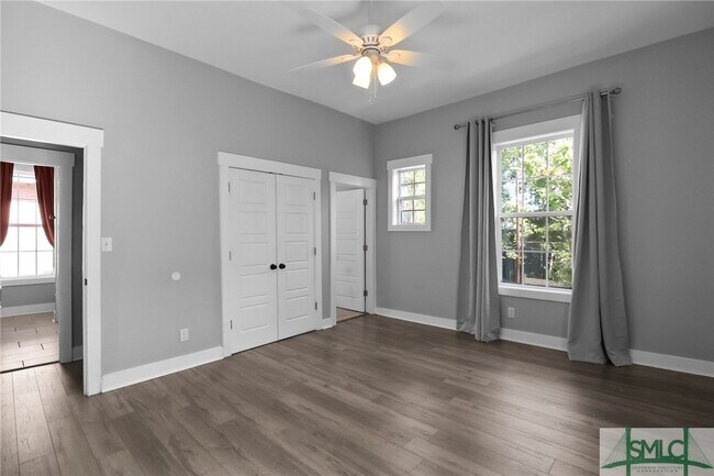 Building Photo - 608 W 37th St