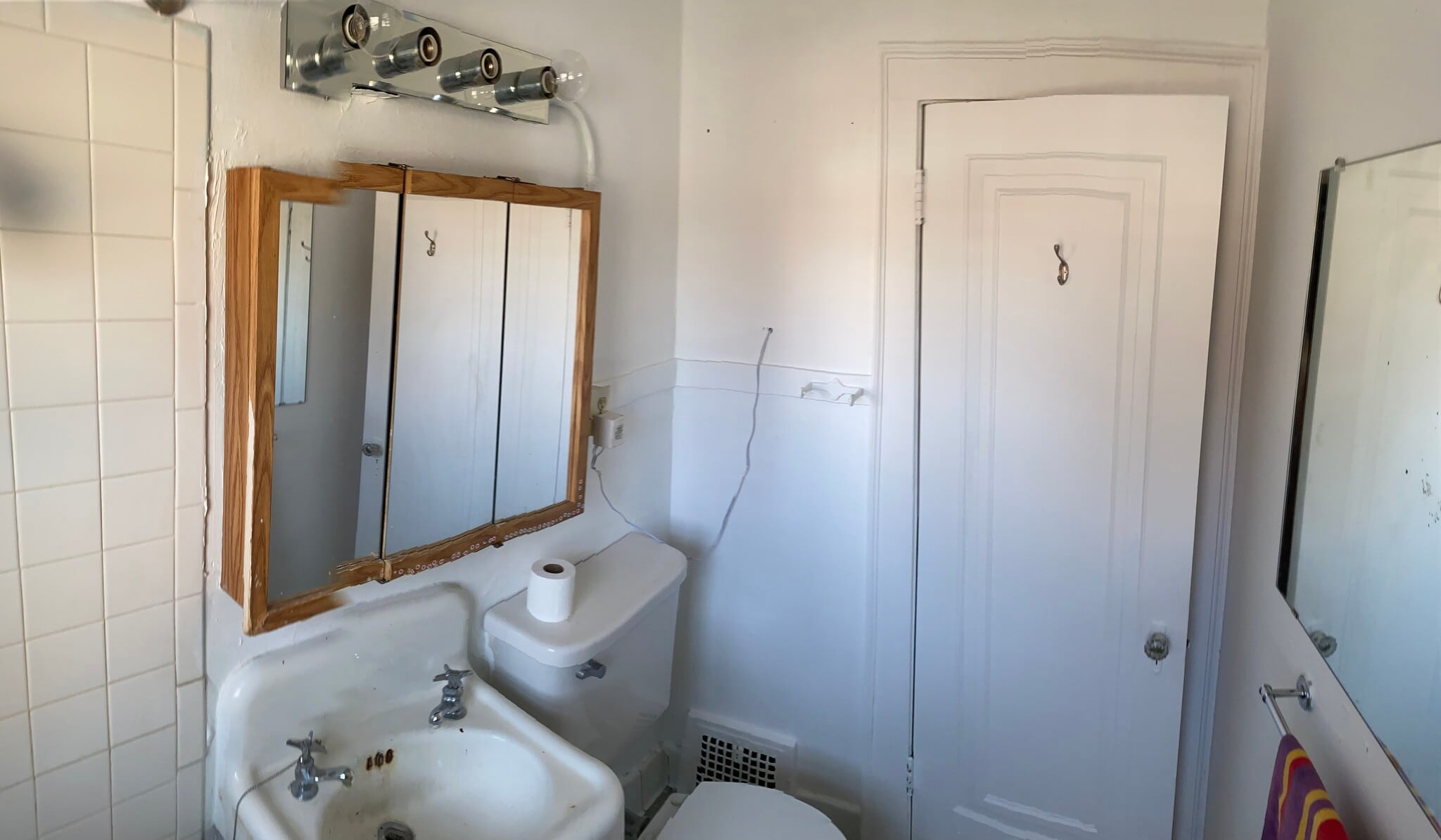 Building Photo - 1728 Rural St