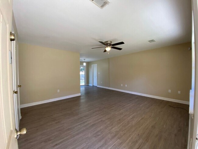 Building Photo - COMING AUGUST 2026! (Pet Friendly)