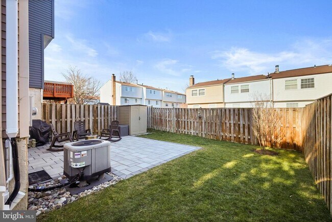 Building Photo - 5341 Harbor Ct Dr