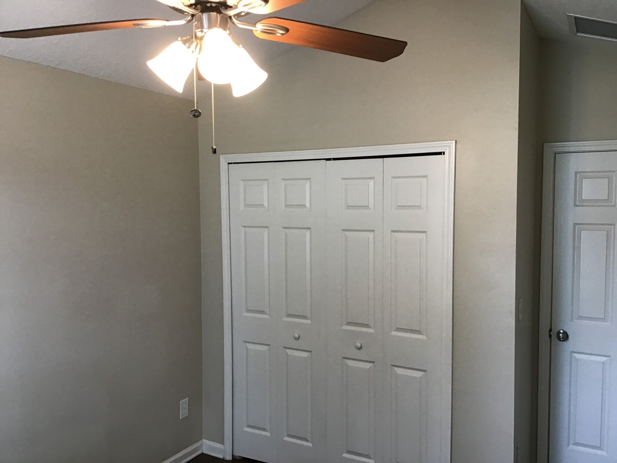 Building Photo - 14003 Golden Eagle Dr