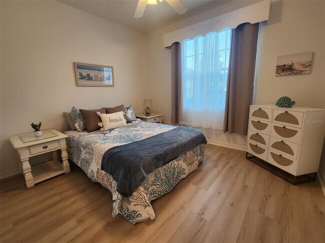 Building Photo - 4442 Corso Venetia Blvd