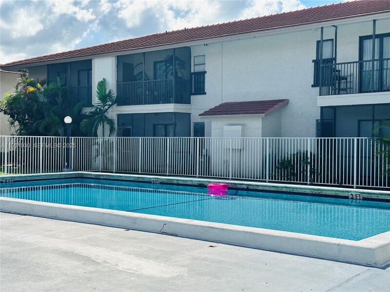 Building Photo - 3037 NW 118th Dr