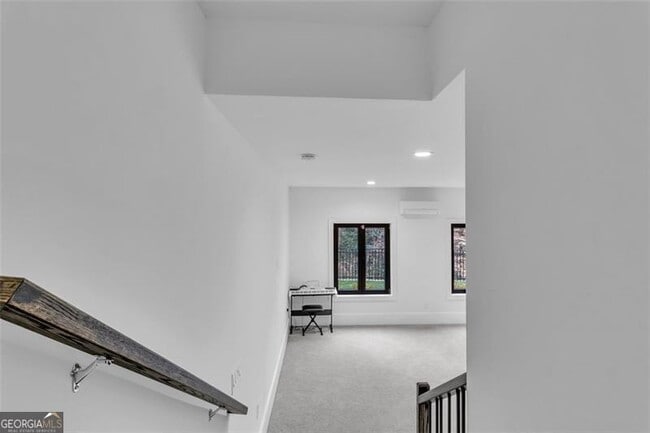 Building Photo - 1107 Briar Cove Cir