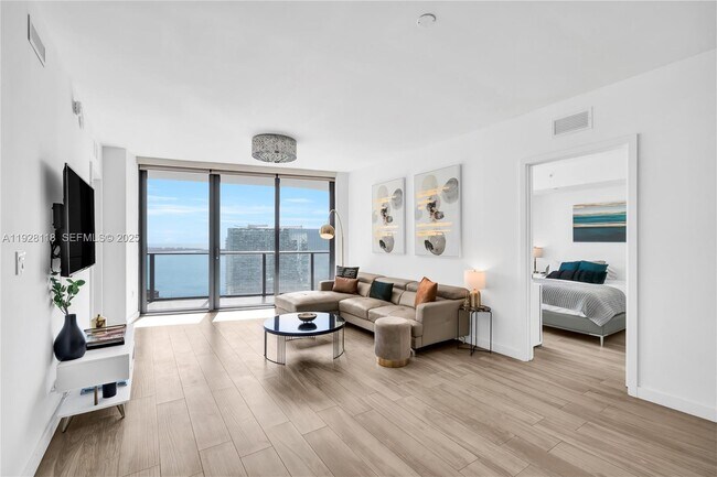 Building Photo - 1300 S Miami Ave