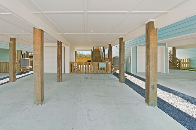 Building Photo - 5497 TX-361