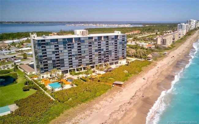 Building Photo - 10410 S Ocean Dr