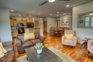 Building Photo - 3700 W Black Oak Loop