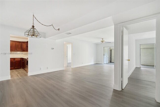 Building Photo - 606 NW 13th St