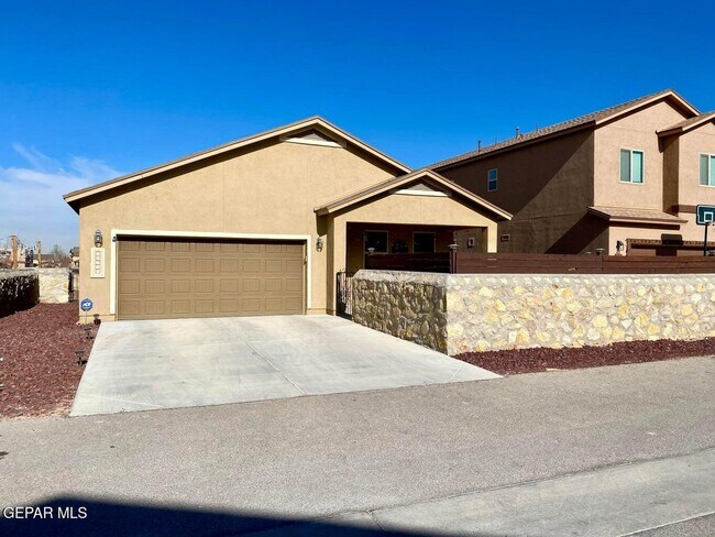 Building Photo - 14436 Alyssa Marie