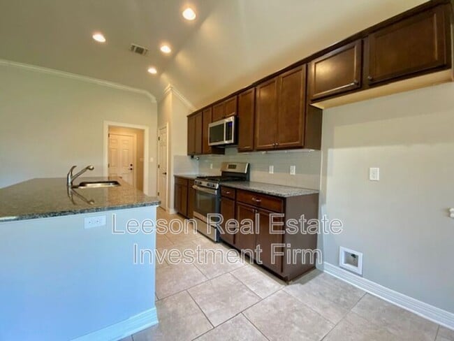Building Photo - 2168 Sweet Bay Cir