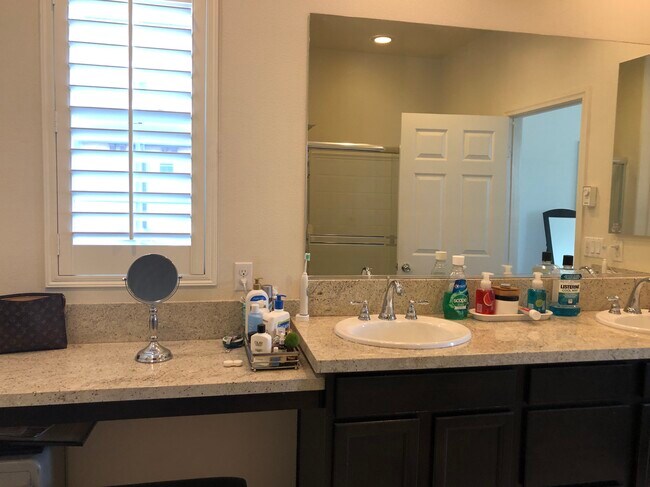 Building Photo - 10563 Mandevilla Ct