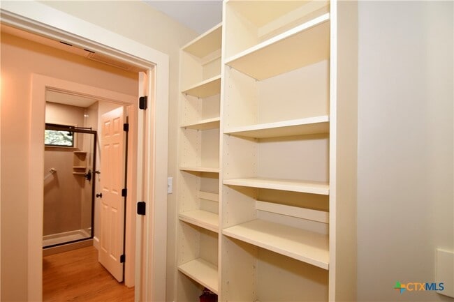 Building Photo - 2301 Lime Kiln Rd