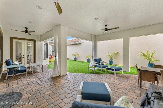 Building Photo - 2300 Addison Dr