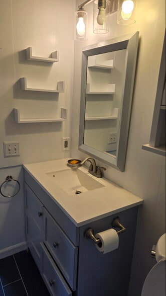 Building Photo - 109 Prosperity Ave SE