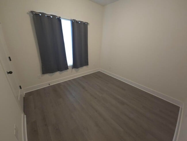 Building Photo - For Rent – 3 Bed | 2 Bath single family ho...
