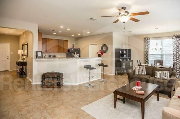 Building Photo - 236 Matthews Ln