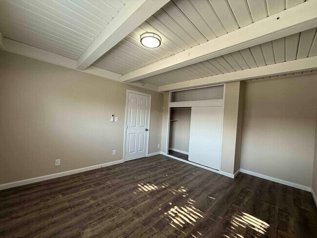 Building Photo - 2312 Barcelona Way