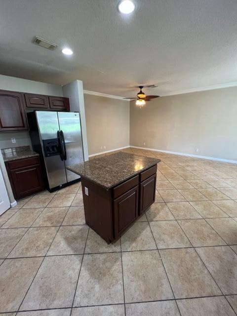 Building Photo - 3075 N Evergreen Cir