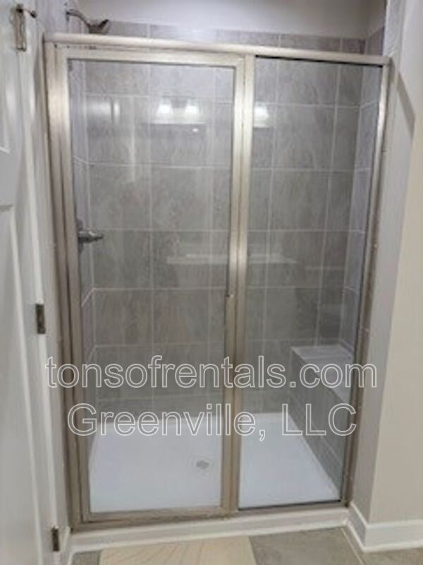 Building Photo - 4527 Duparc Way