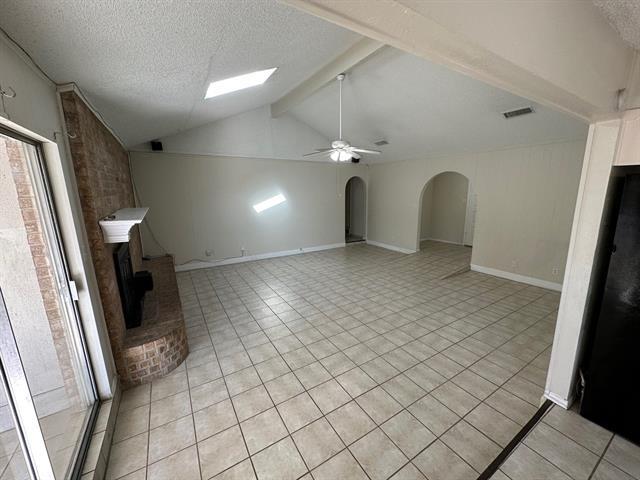 Building Photo - 733 Toni Dr