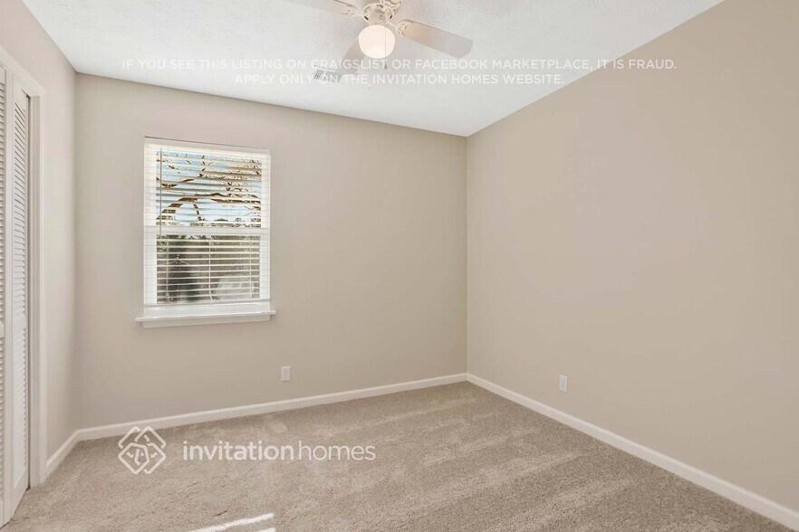 Building Photo - 5370 Zachary Dr