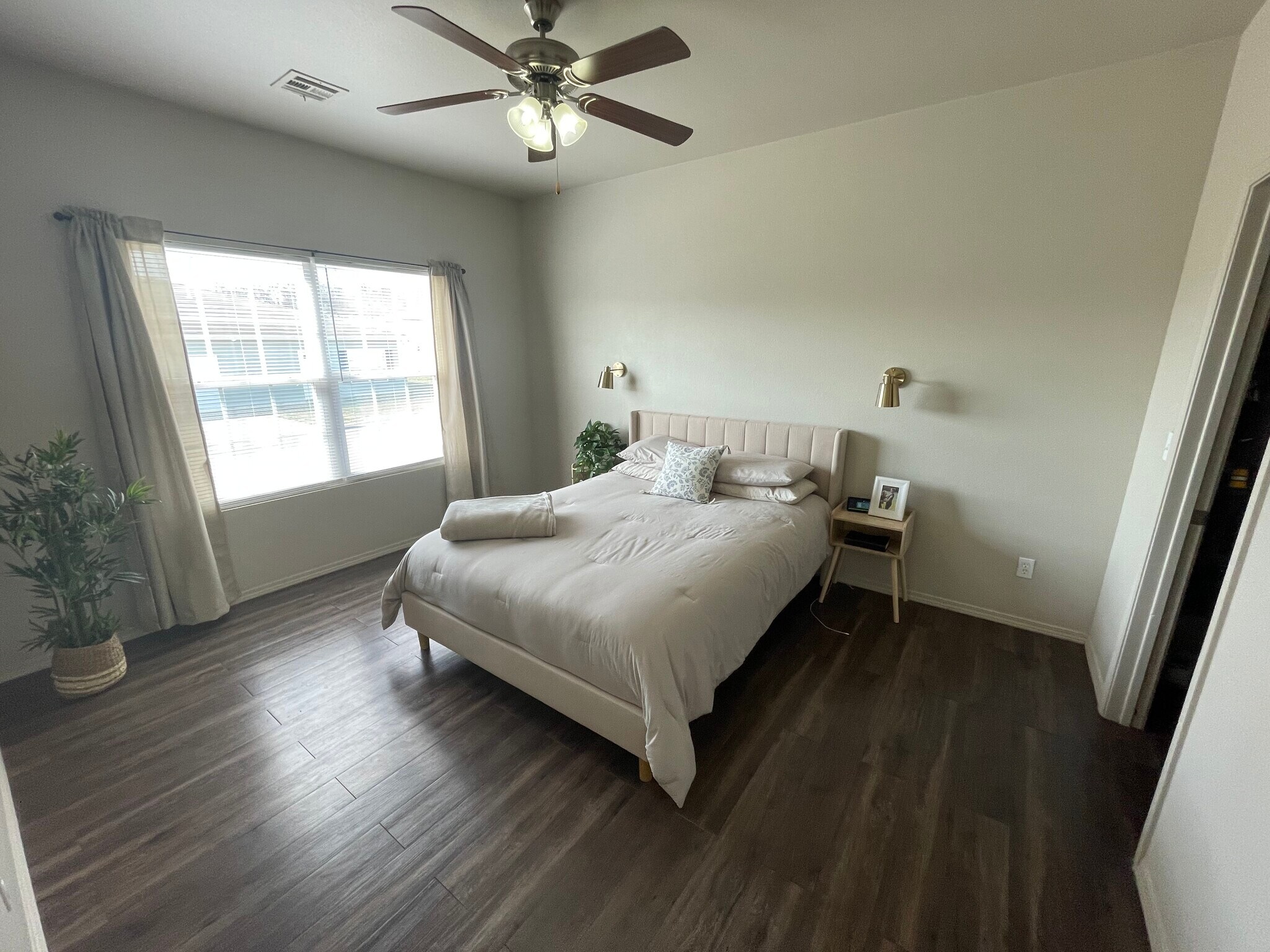 Building Photo - 3165 S Waterview Ln