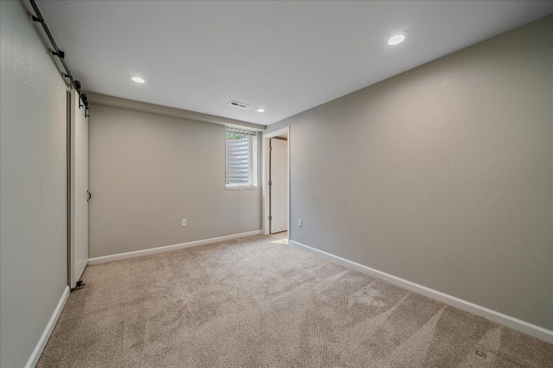 Building Photo - 1637 S Quitman St