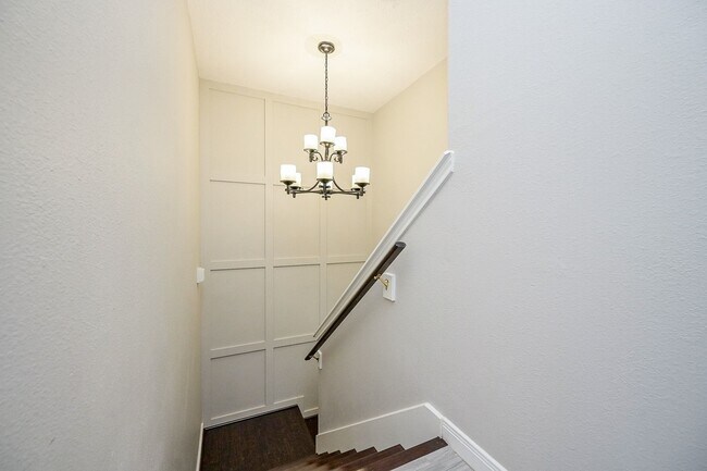 Building Photo - 10607 Criswell Dr