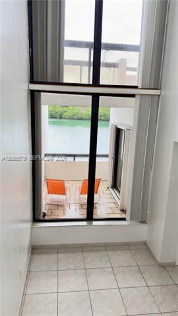 Building Photo - 456 Poinciana Island Dr