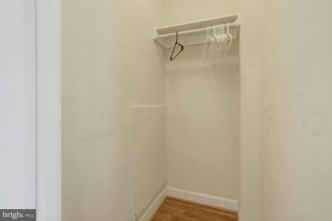 Building Photo - 1021 Arlington Blvd